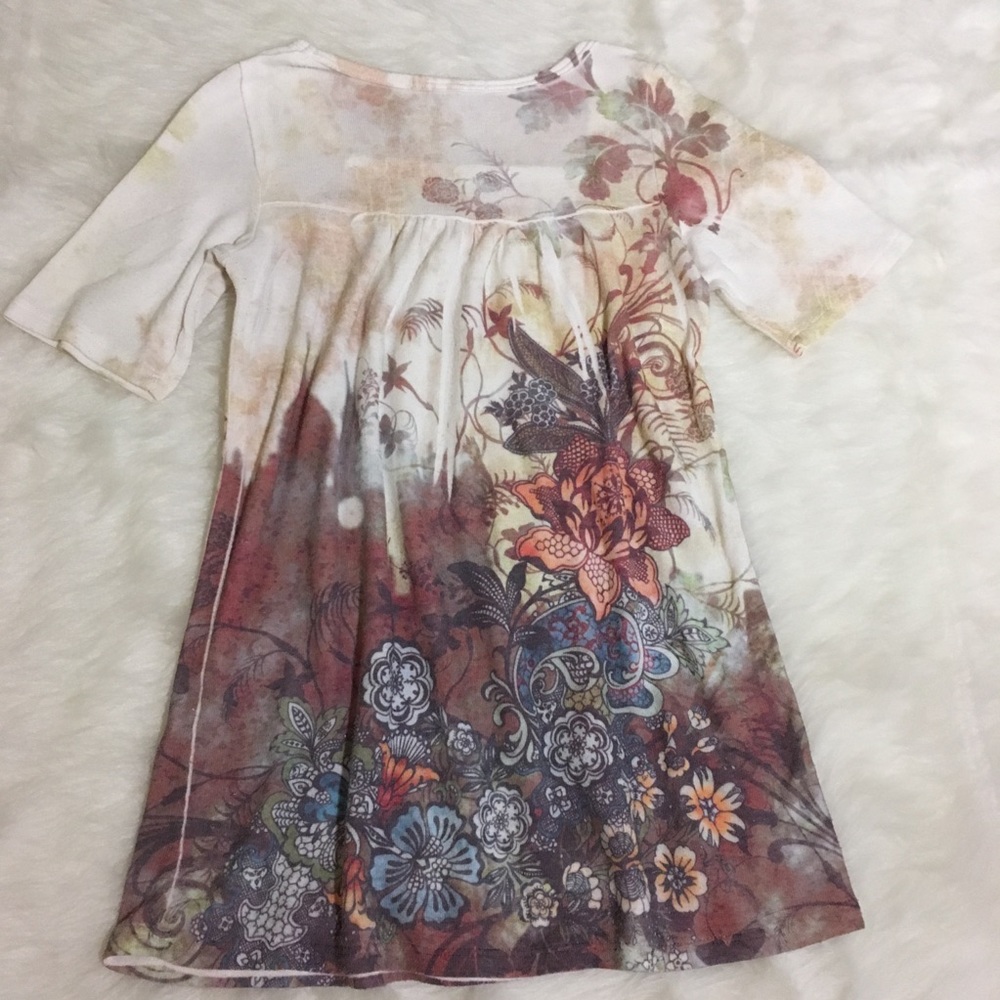 [Charlotte Russe] Off Wht Floral Design Sweater